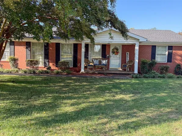323 Lexington Dr, Glasgow, KY 42141