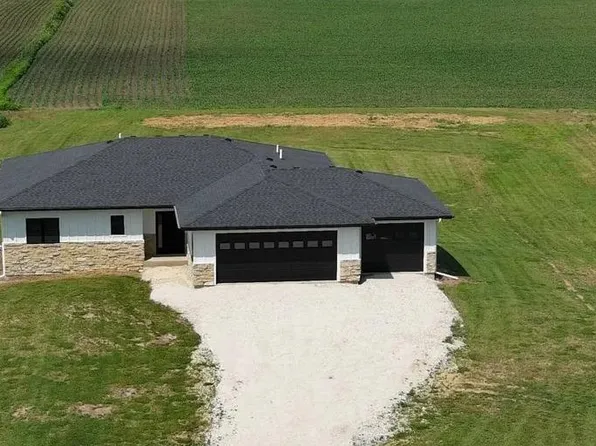 1623 W42, Ossian, IA 52161
