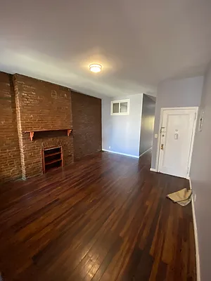 Rented by Nooklyn NYC LLC | media 12