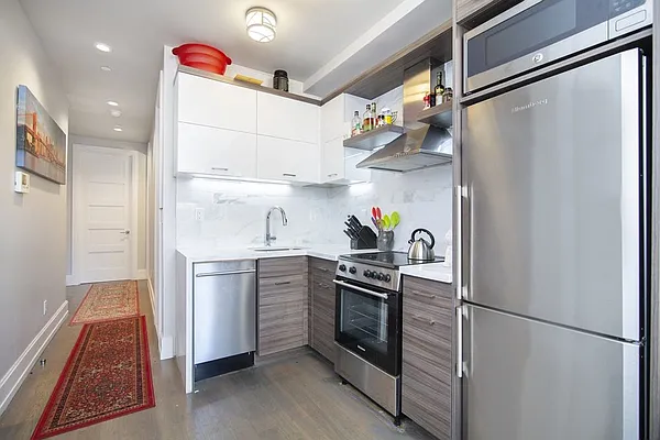 Rented by REAL New York | media 59