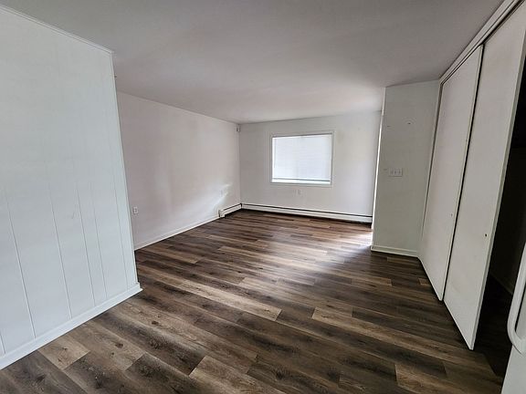 4th image of 406 Bjornson St APT 7