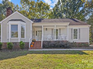 2916 Winghaven Ln, Charlotte, NC 28210