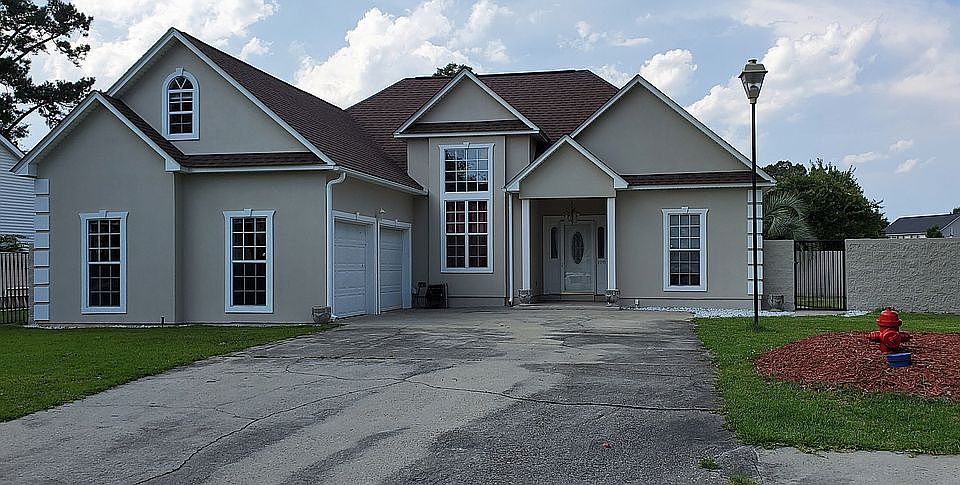 1st image of 108 Woodstork Dr