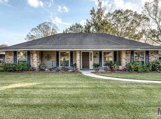 418 Brenda Dr, Denham Springs, LA 70726