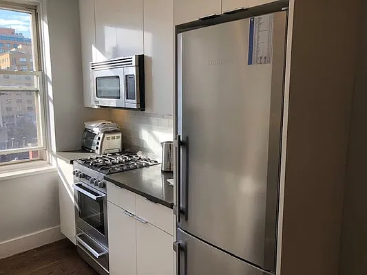 Rented by Metropolitan Equities | media 5