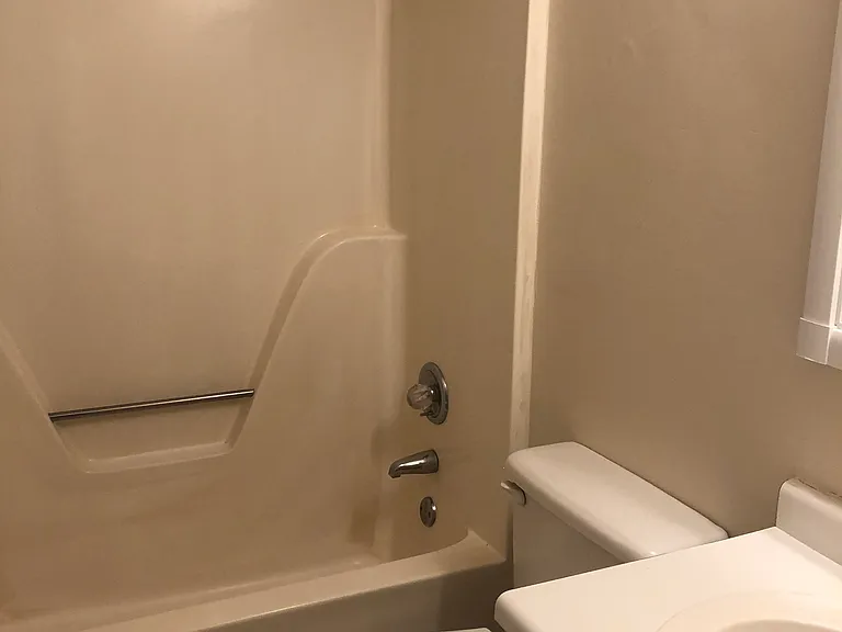 118 Clifford Ct — Photo 10