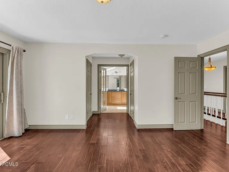 2350 Lucky John Dr — Photo 6