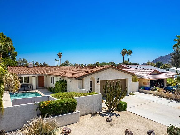 4th image of 77655 California Dr