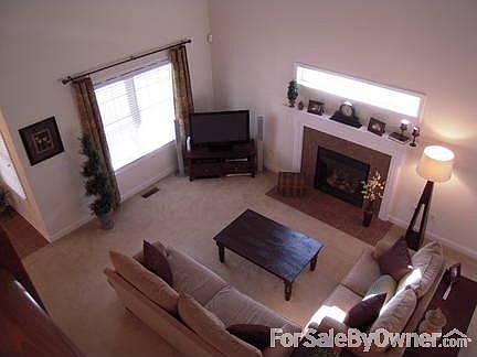 2nd image of 5876 Fultonham Dr