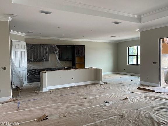 2nd image of 28027 Wicklow Ct
