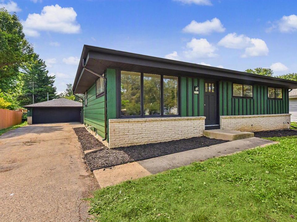 1st image of 2733 Arrowhead STREET