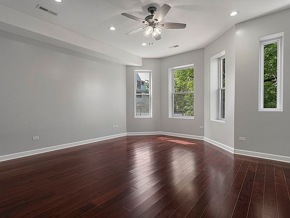 3rd image of 140 W 66th St APT 1F