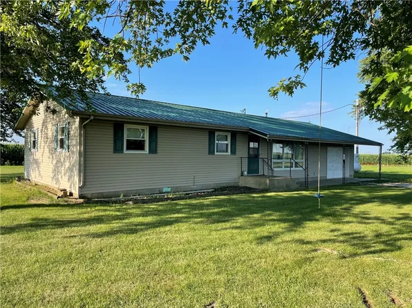 2705 E 1100th Ave, Wheeler, IL 62479