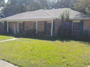 13322 Avants Ave, Baton Rouge, LA 70815