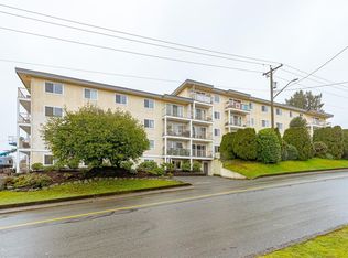 380 Brae Rd #401, Duncan, BC V9L 3T8