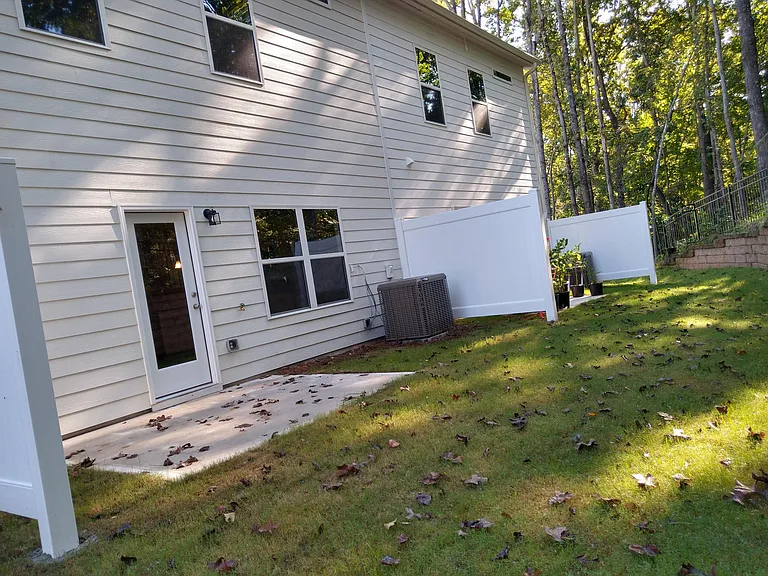 243 Centennial Cir — Photo 47