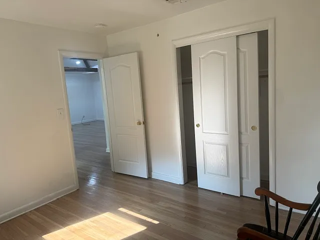 2 bed, 1000 sqft, $3,750 — Photo 3