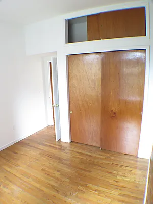 Rented by Glasser Realty LLC | media 11