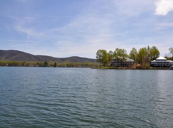 3rd image of LOT-256A Blackwater Cir