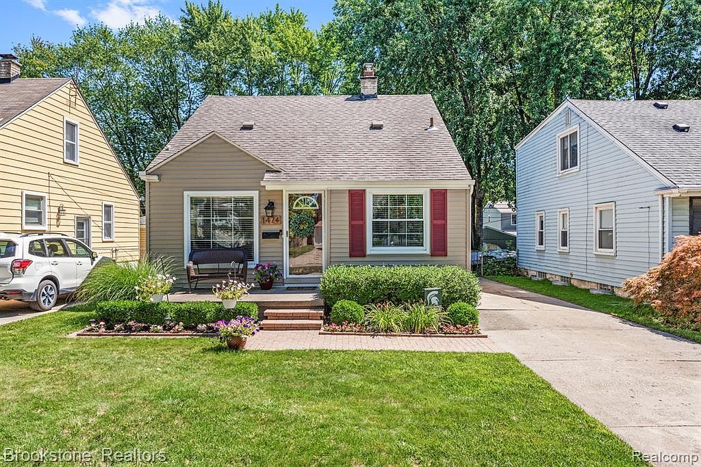 1474 Oakley Rd, Clawson, MI 48017 | Zillow