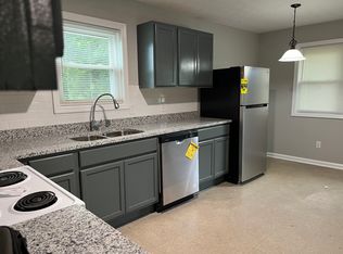 8410 Warren Dr, Douglasville, GA 30134