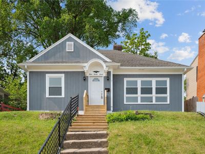 327 23rd St NE, Cedar Rapids, IA, 52402