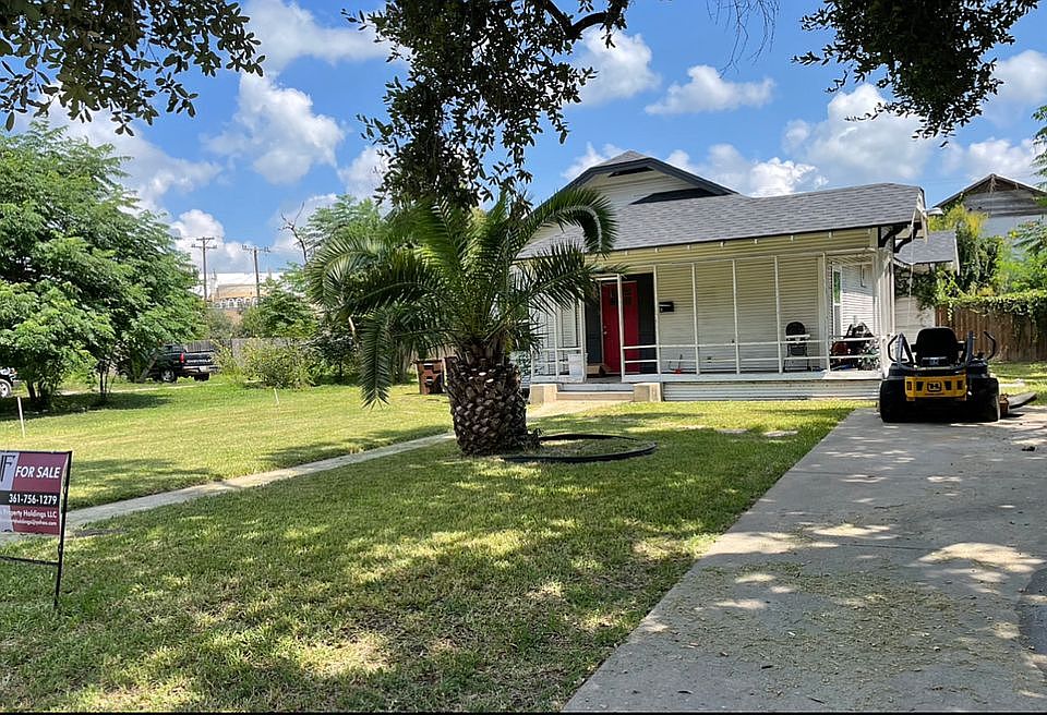 1st image of 724 W Nettie Ave