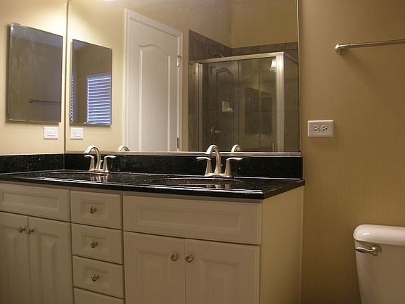 3rd image of 137 Redmond Dr