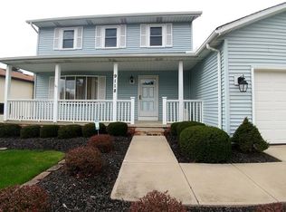 9118 Running Brook Dr, Parma, OH 44130