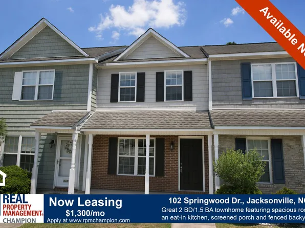 102 Springwood Dr, Jacksonville, NC 28546