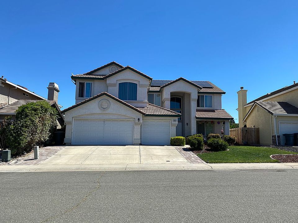1st image of 1655 Larkflower Way