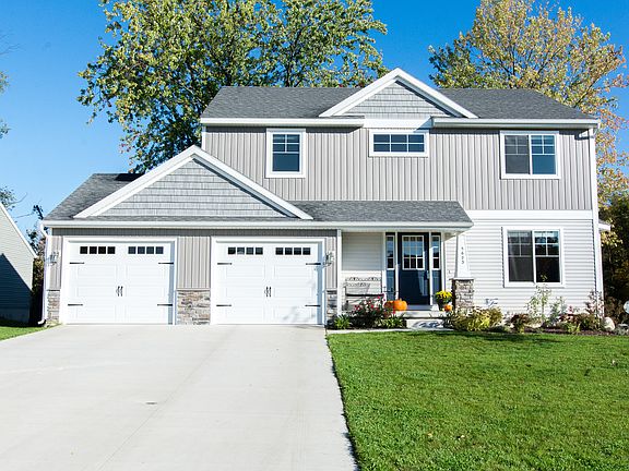2nd image of 5683 Scotsglen Ct SE
