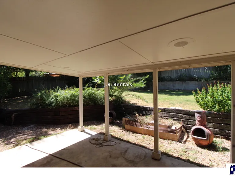 616 Manning Dr — Photo 17
