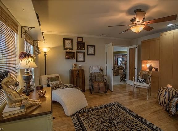 5th image of 27553 S View Dr