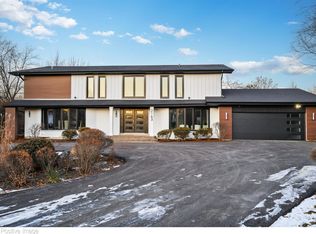 2163 Churchill Ct, Highland Park, IL