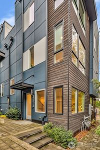 9732 Woodlawn Avenue N #A, Seattle, WA, 98103