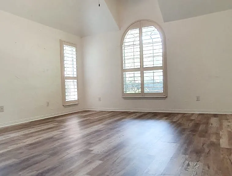 9720 Windy Hollow Dr — Photo 17