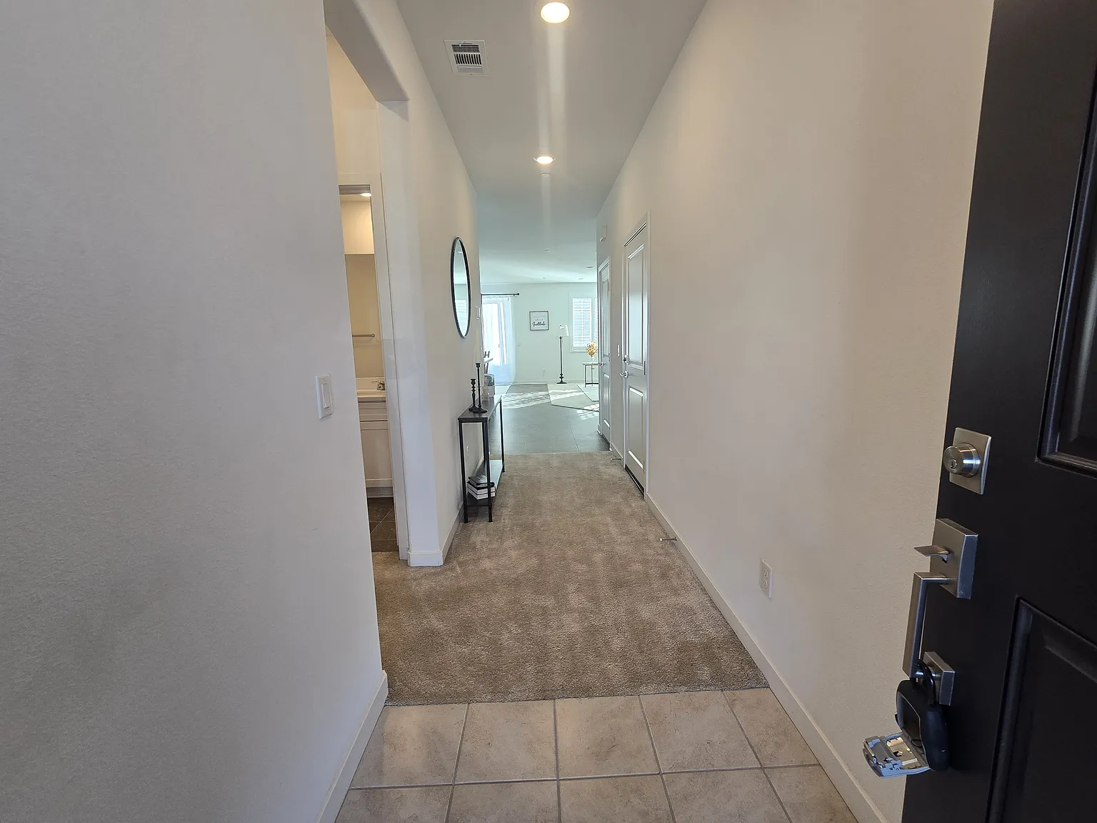 4 bed, 2315 sqft, $3,950 — Photo 2