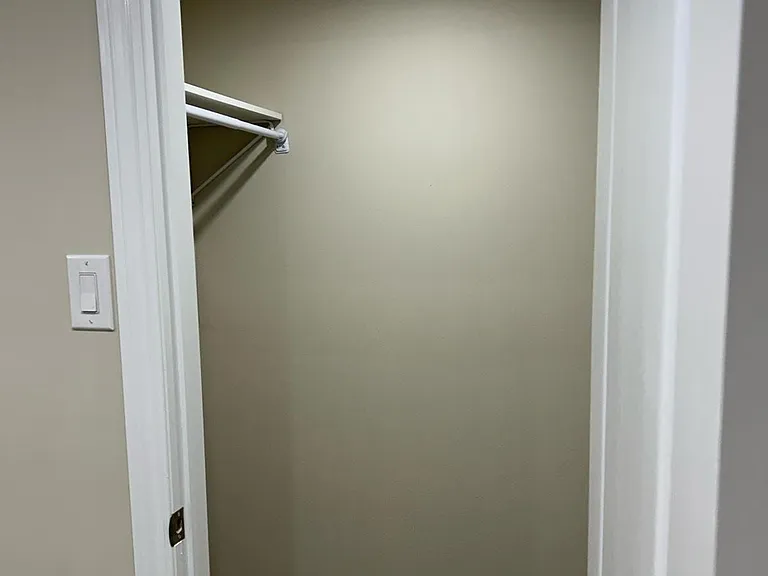 12 Kilmarnock Cres #BASEMENT — Photo 4
