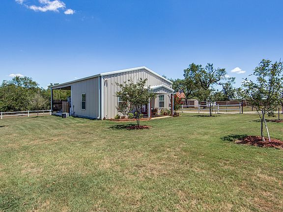 3rd image of 173 County Road 346
