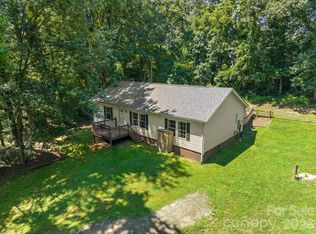 195 Shiloh Rd, Asheville, NC 28803