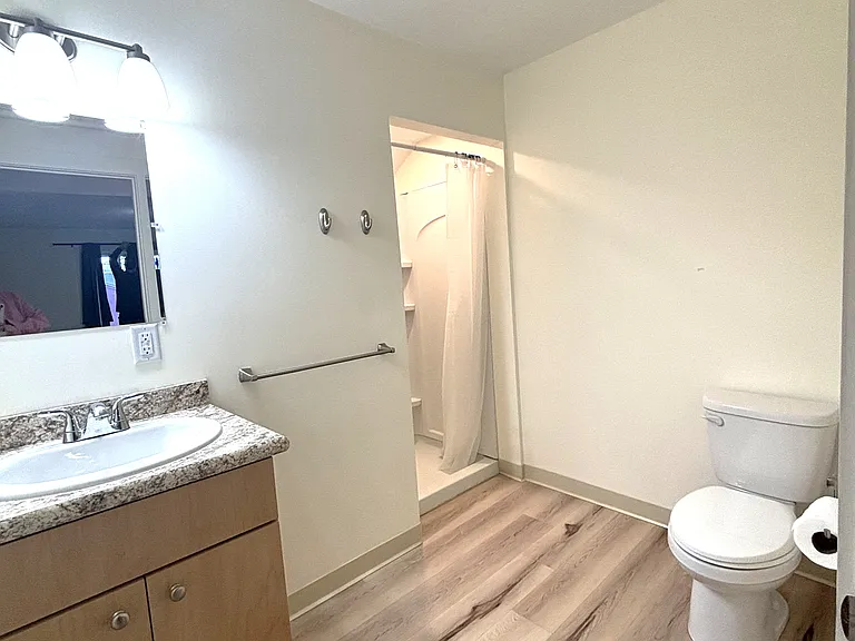 32 Ladds Ln #3 — Photo 13