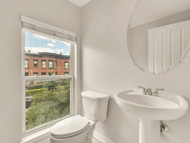 1227 V St NW — Photo 23