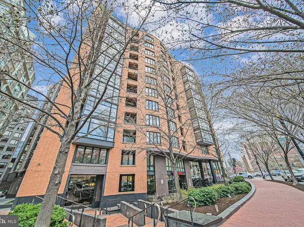 1010 Massachusetts Ave NW Unit 1009, Washington, DC 20001