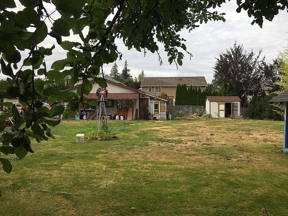 2nd image of 14831 2nd Ave W