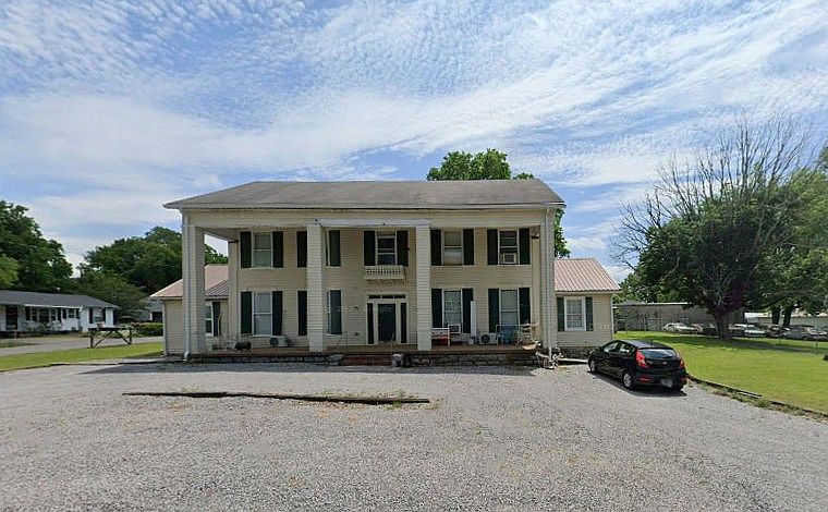1st image of 511 Elizabeth St