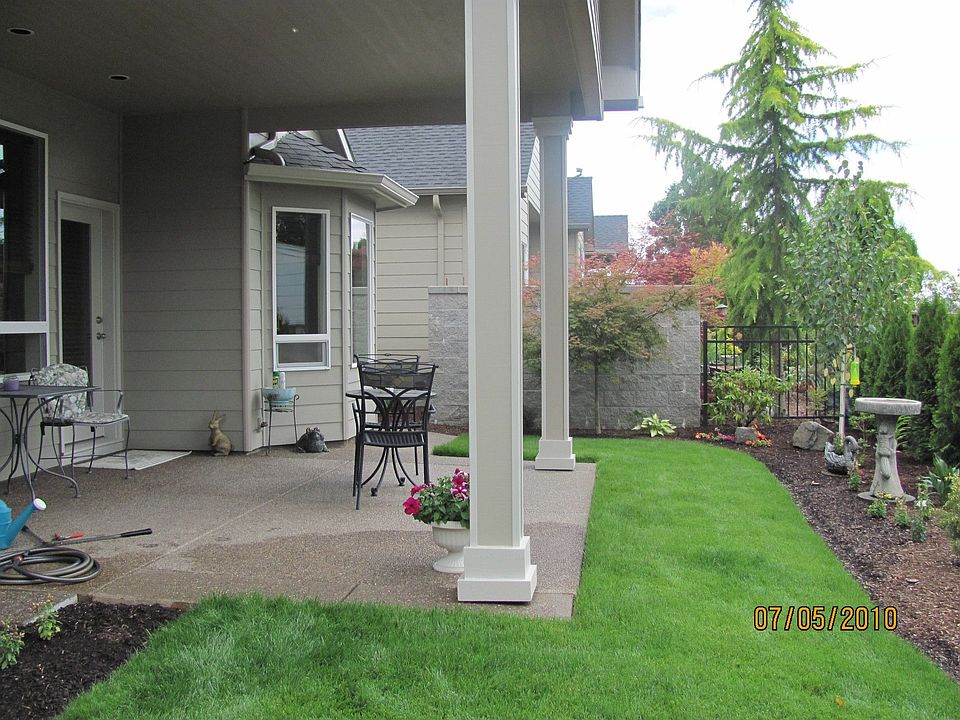2nd image of 2015 SE Magnolia Ave