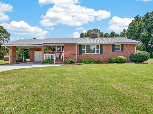 112 Barbara Avenue, Midway Park, NC 28544