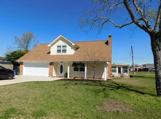 9218 Stonewood Dr, Orange, TX 77630