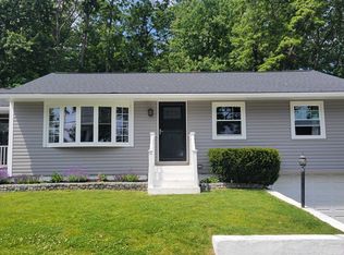 118 Constant St, Manchester, NH 03103